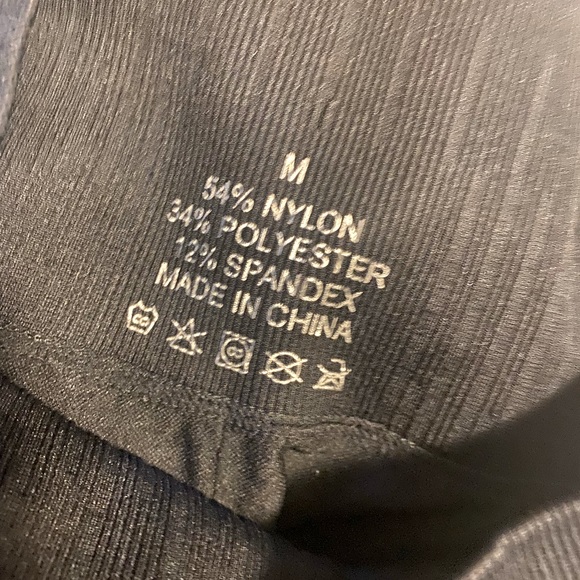 Leggings✨ - Picture 2 of 2